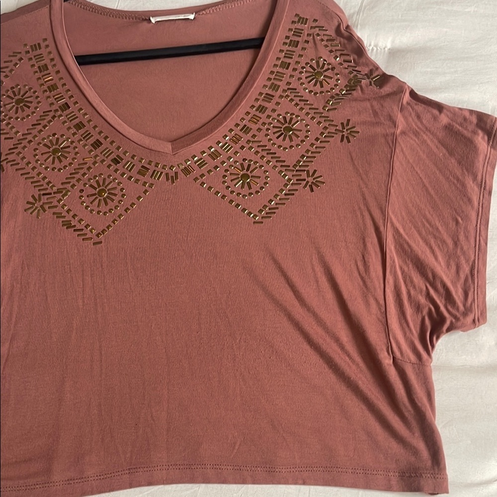 Lush pinkish clay colored Embellished 3/4 Sleeve Blouse Small - Picture 6 of 6